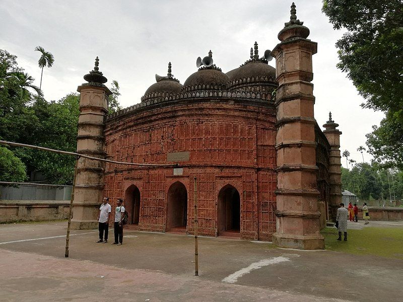 File:Atia Mosque.jpg