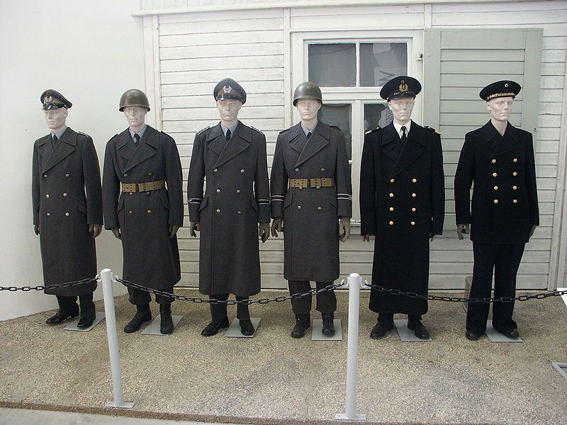 File:Bundeswehrmuseum Dresden 19.jpg