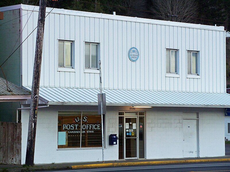 File:Gardiner Post Office.jpg