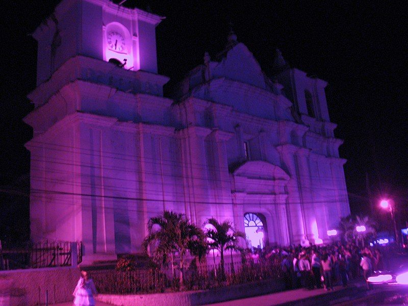 File:Iglesia Juticalpa.jpg