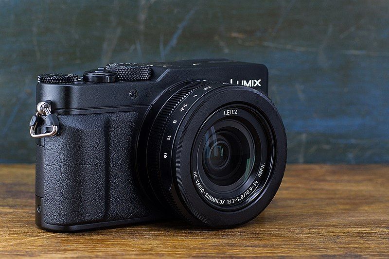 File:Panasonic Lumix DMC-LX100.jpg