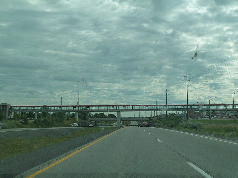 File:Place d'Orleans overpass.jpg