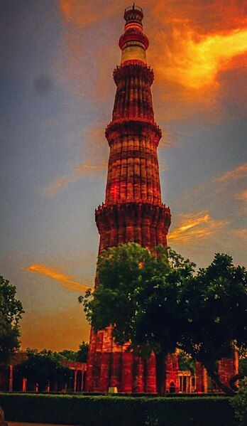 File:Qutb Minar Photo.jpg