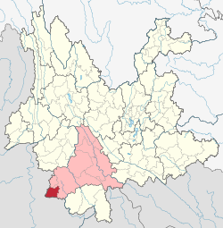 Location of Menglian County (red) and Pu'er City (pink) within Yunnan province