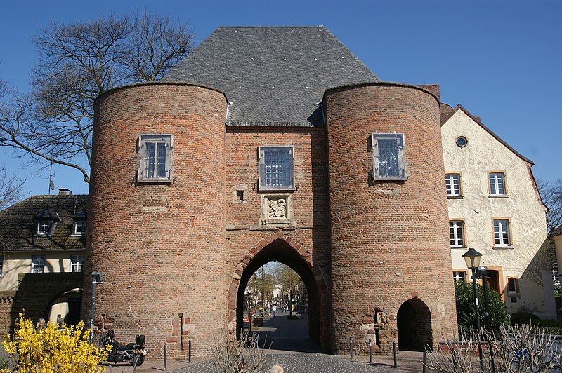 File:Aachener Tor.jpg