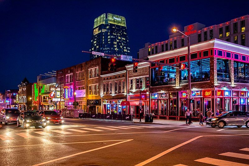 File:Broadway (Nashville) lights.jpg