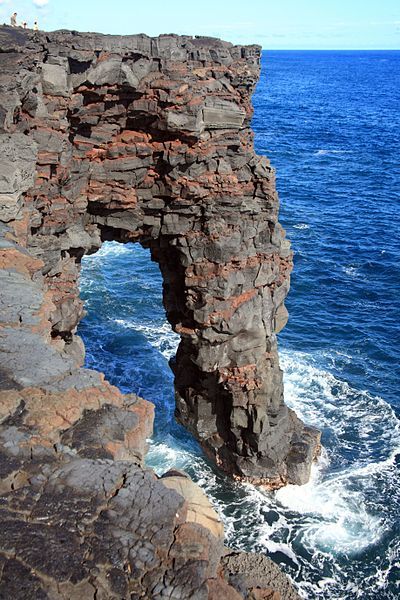 File:Hōlei sea arch.jpg