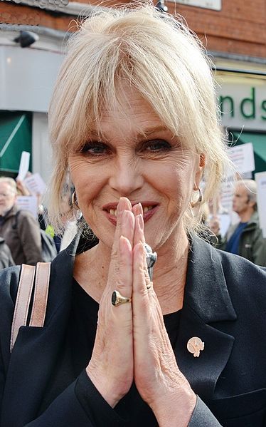 File:Joanna Lumley 2014.jpg