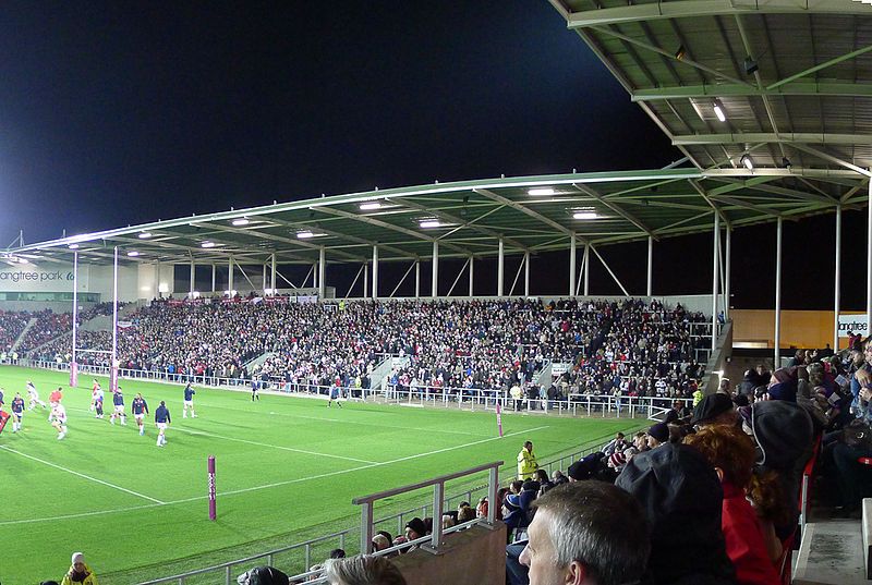 File:Langtree Park 1.jpg