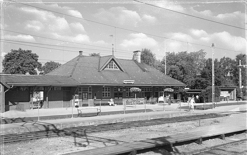 File:Märsta station JvmKAFF01342.jpg