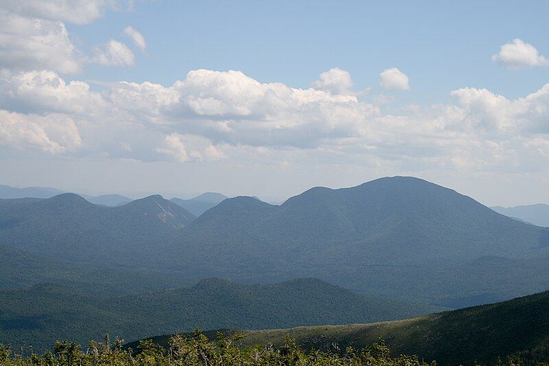 File:Mt. Carrigain.jpg