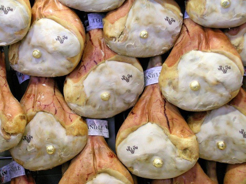 File:Prosciutto-san-daniele.jpg