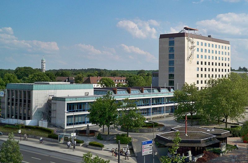 File:Rathaus Wolfsburg.jpg