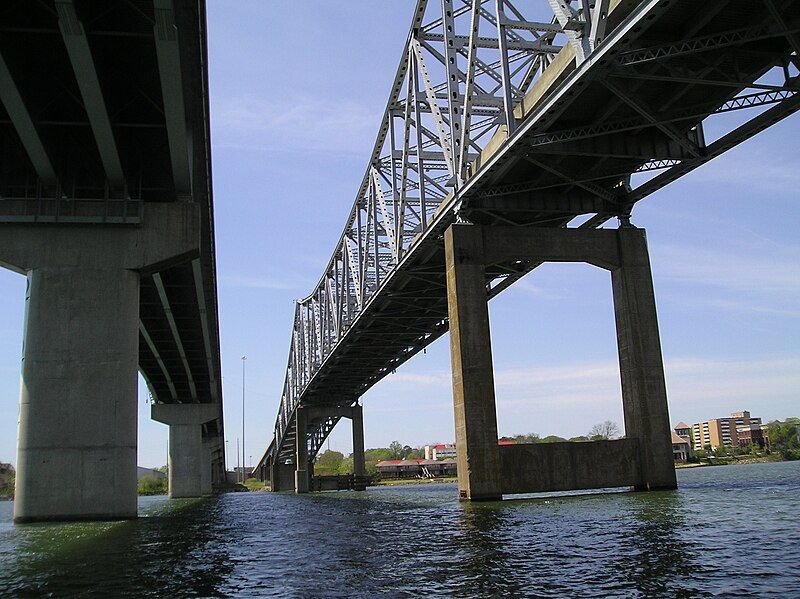 File:STMBTBLBridge.jpg