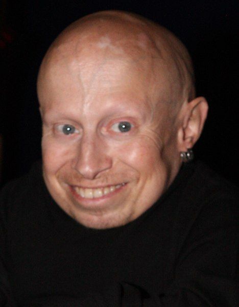 File:Verne Troyer 2012.jpg