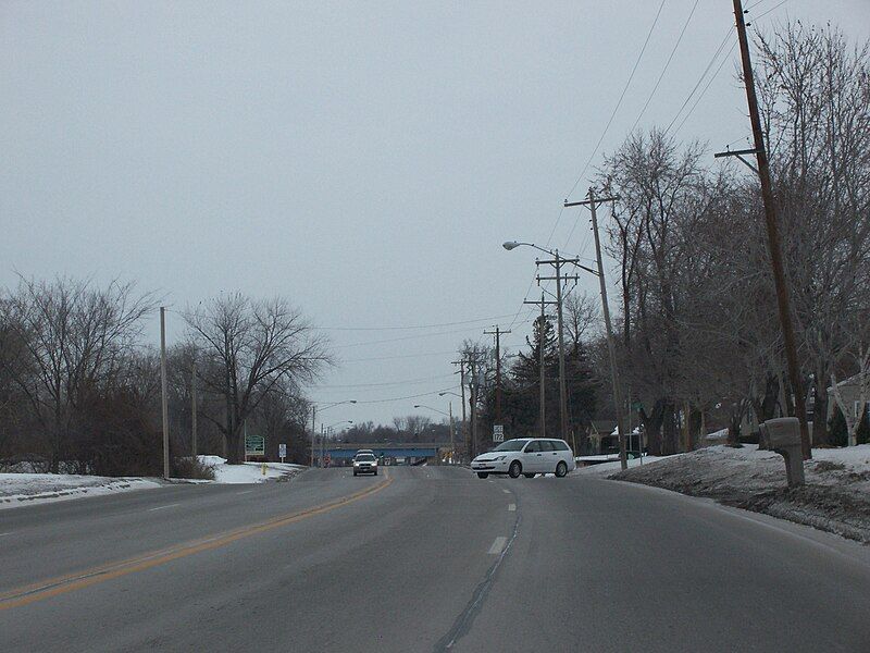 File:AllouezWisconsin.jpg