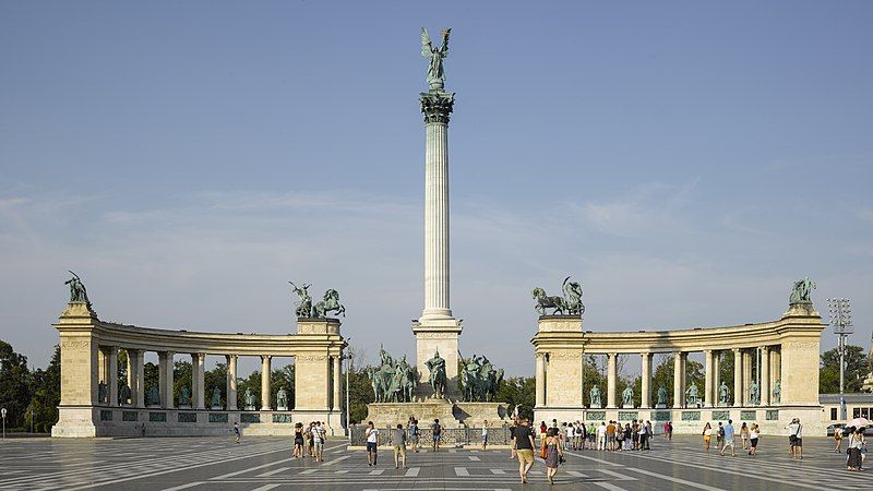 File:HUN-2015-Budapest-Heroes’ Square.jpg