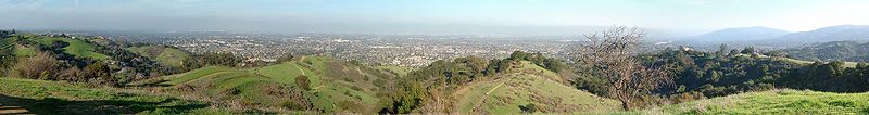 File:Hunters Point Pano2.jpg