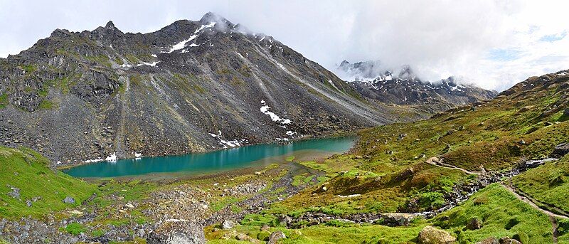 File:Lower Reed Lake.jpg