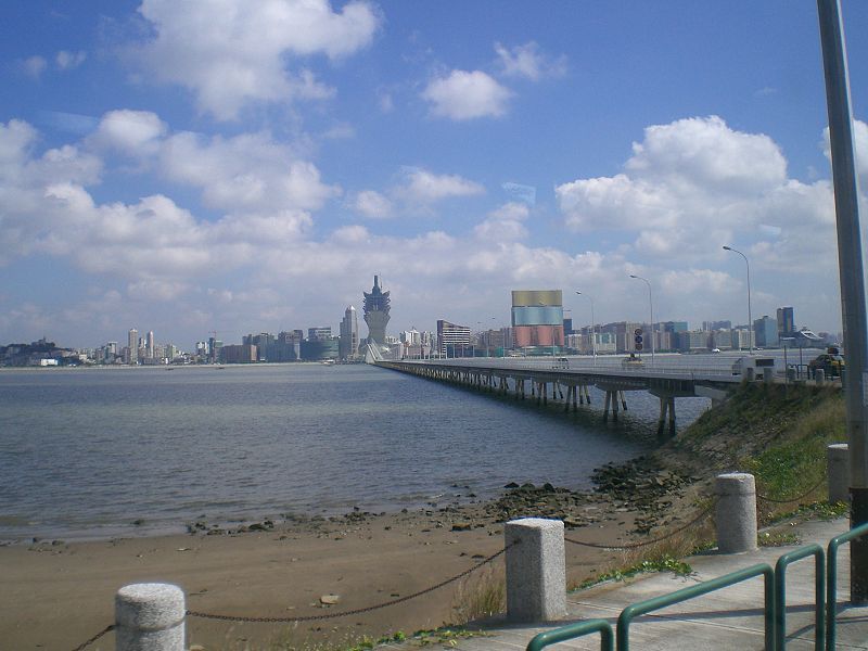 File:Macau-Taipa Bridge Mo707.JPG