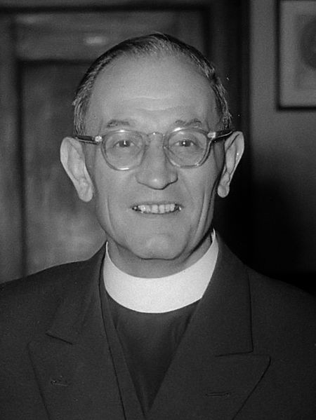 File:Martin Niemöller (1952).jpg