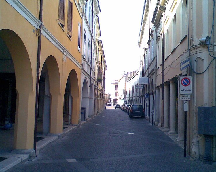 File:Ostiglia2.jpg