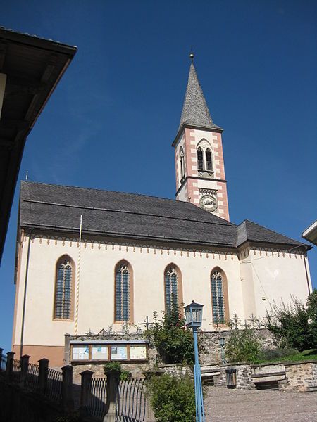 File:Pfarrkirche Aldein 5.JPG