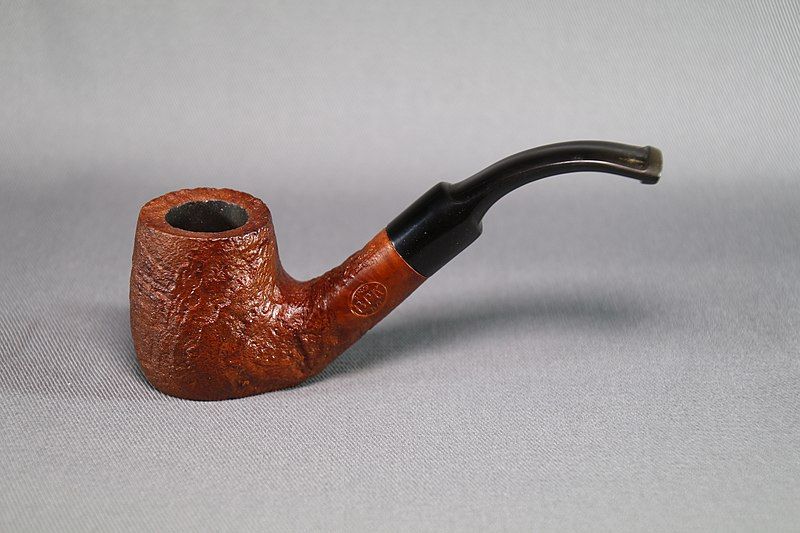 File:Smoking pipe sitter.jpg