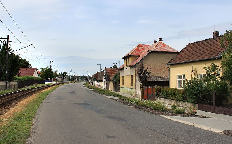 File:Třebestovice, notrh part.jpg