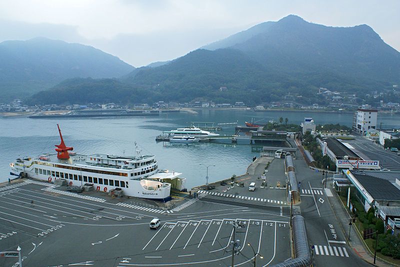 File:Tonosho port02s3200.jpg