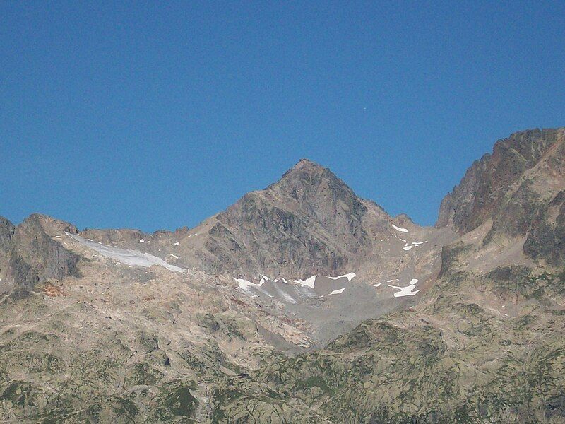 File:Aiguille du Belvédère.jpg