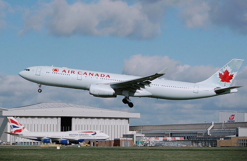 File:Aircanada.a330-300.c-ghkr.arp.jpg