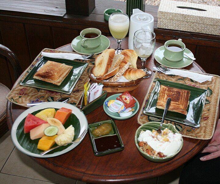 File:Breakfast in Bali.jpg