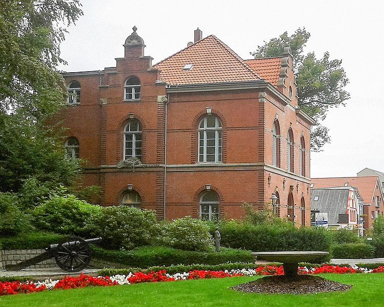 File:Künstlerhaus in Cuxhaven.jpg