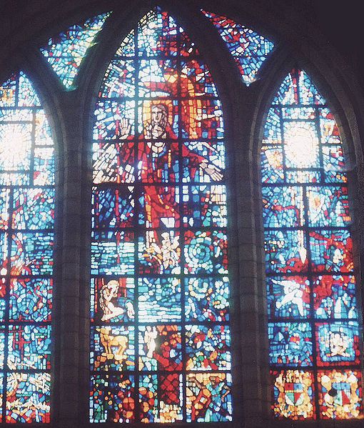 File:Loire Stained Glass.jpg