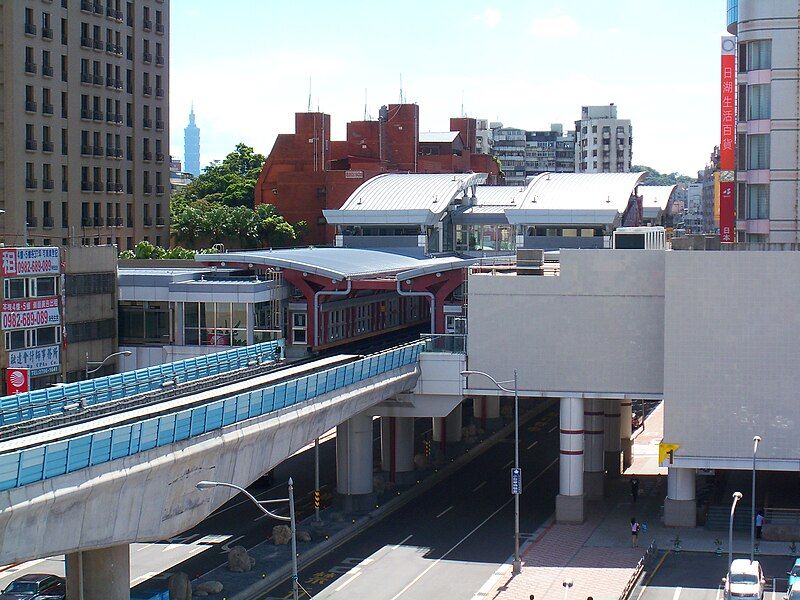 File:Neihu Station 20090926.jpg