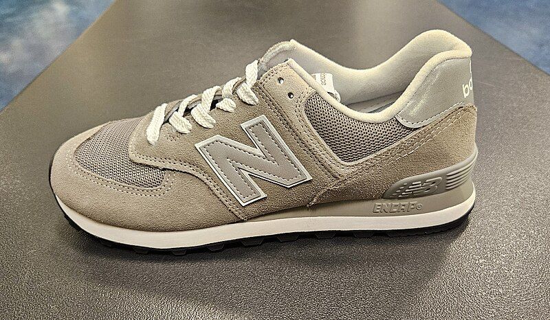 File:New Balance 574.jpg