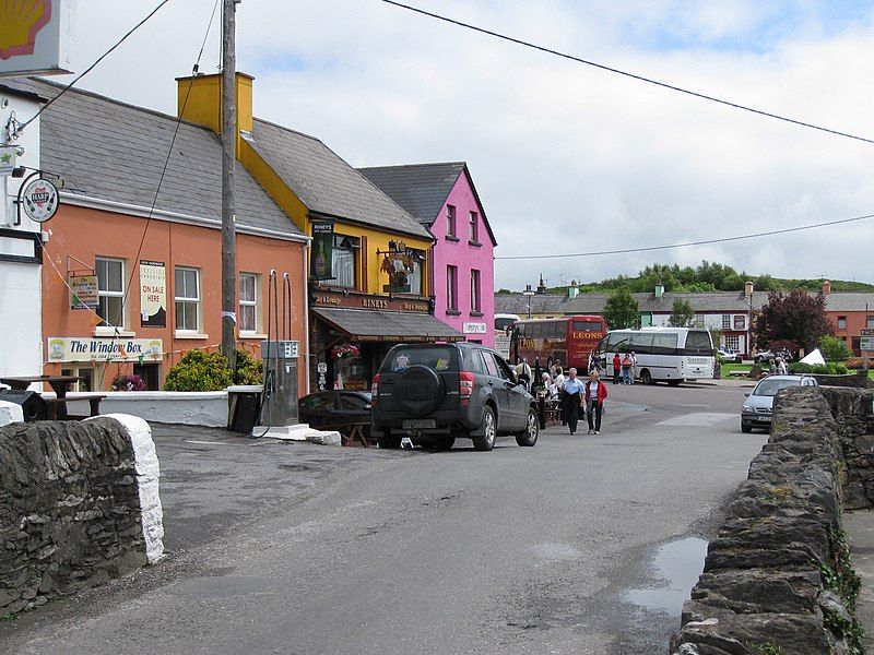 File:Sneem.jpg