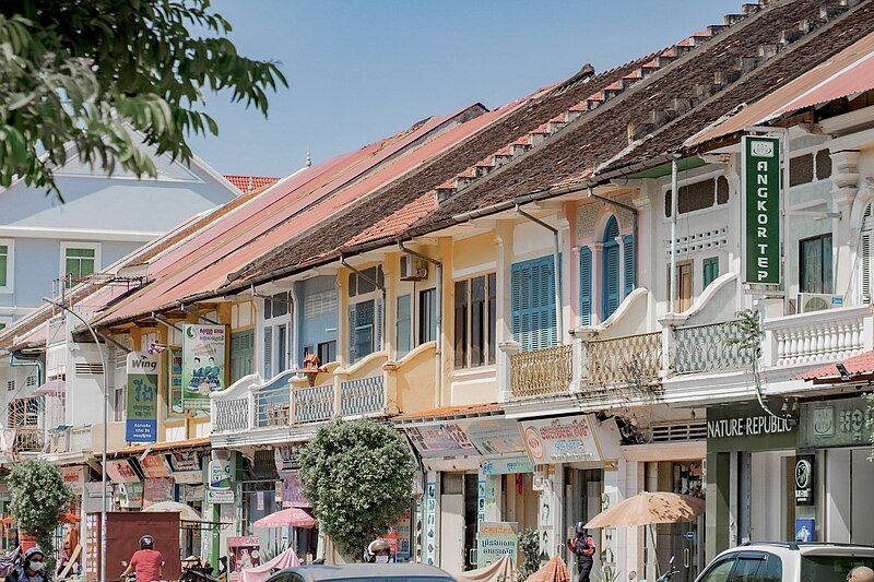 File:Battambang townhouses.jpg