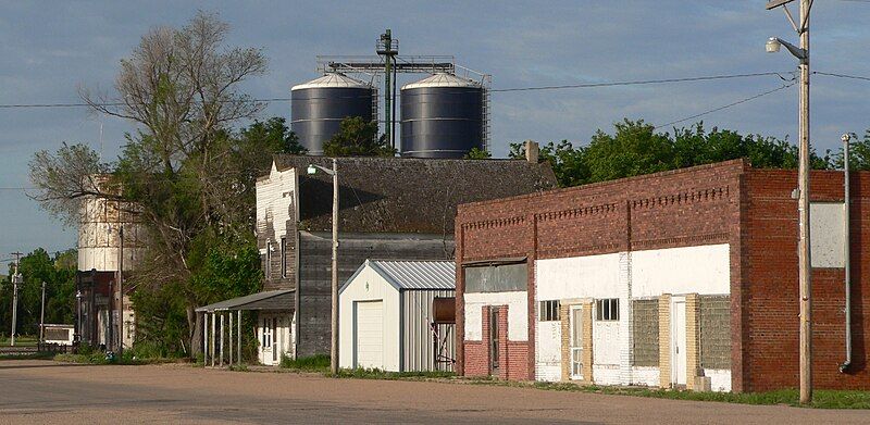 File:Berwyn, Nebraska downtown.JPG