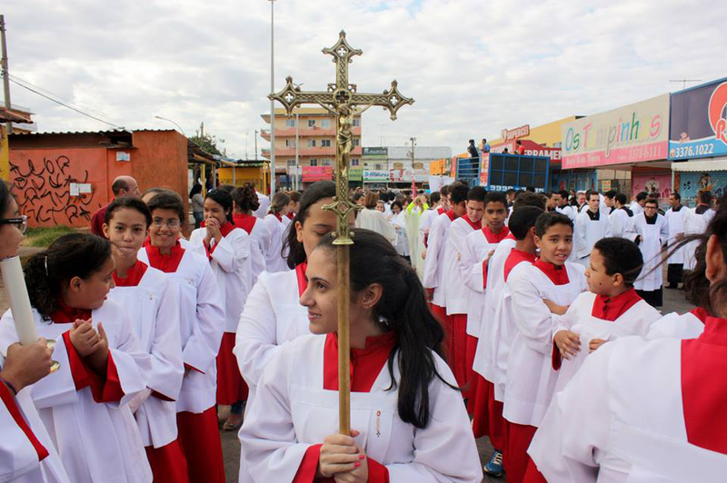 File:Coroinhas.png