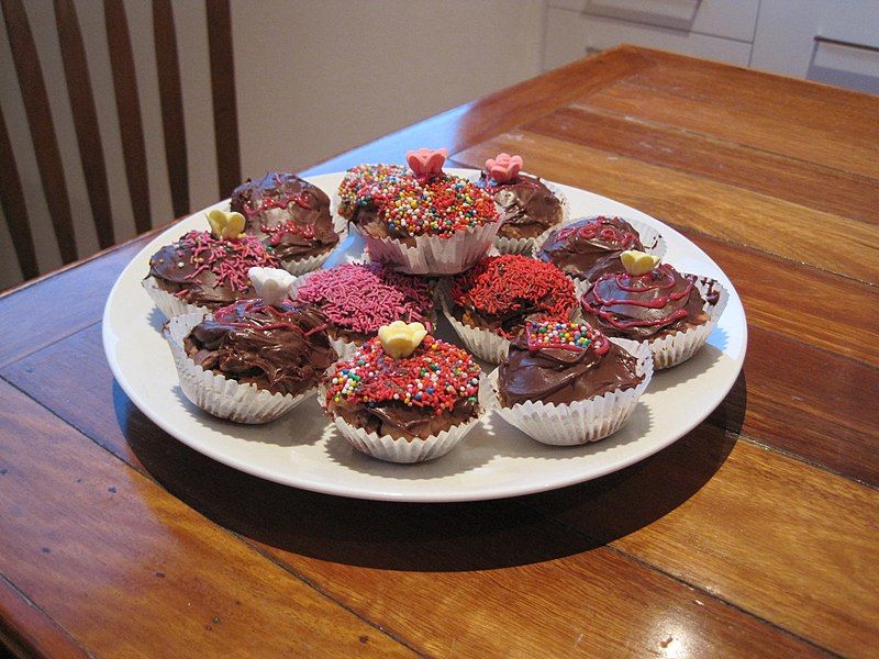 File:Cupcakes homemade.JPG