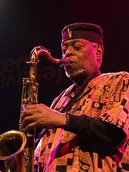 File:Dewey redman.jpg