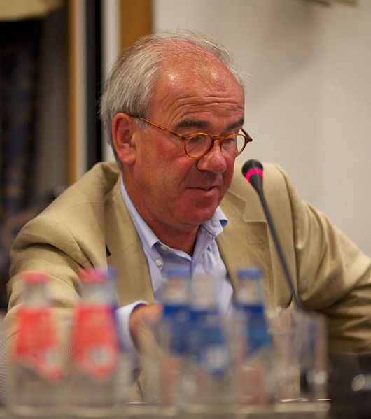 File:Frans Weisglas cropped.jpg