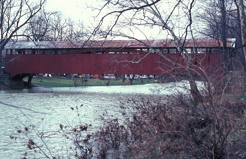 File:HEIRLINE COVERED BRIDGE.jpg