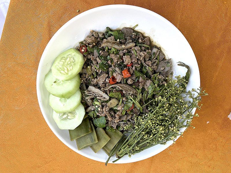 File:Lao meat Larb.jpg