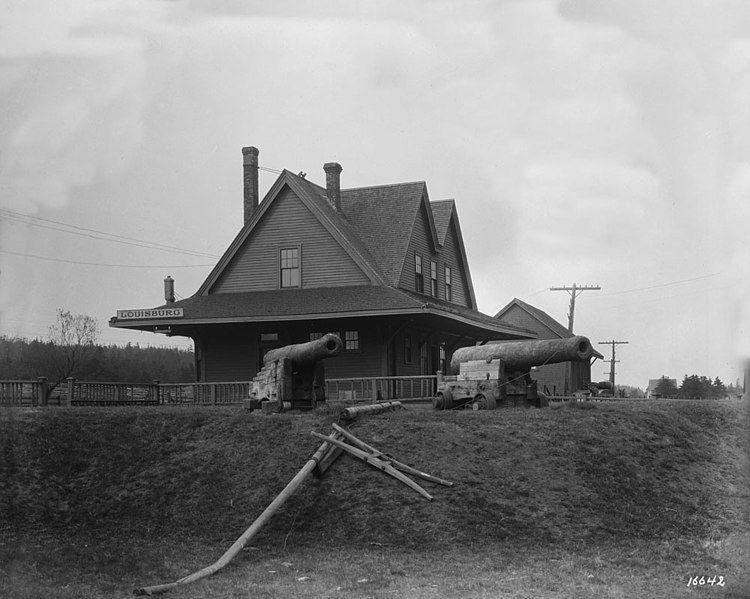 File:Louisburg Railway station.jpg