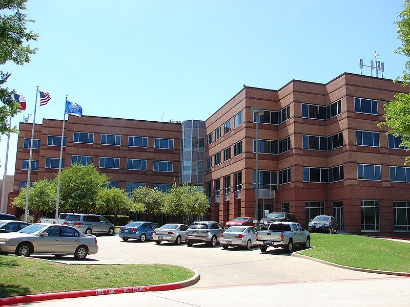 File:CollinCountyCommunityCollege-8477.jpg