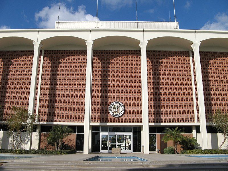 File:Fullerton city hall.jpg