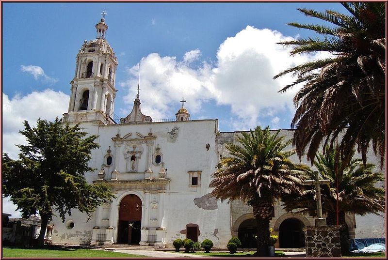 File:Iglesia de Singuilucan.jpg